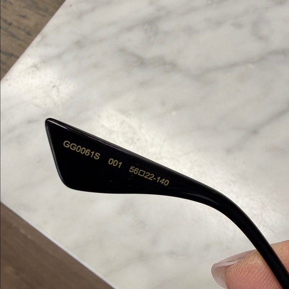 Gucci NEW! GG0061S Round Frame Black and Gold Sunglasses main image 7